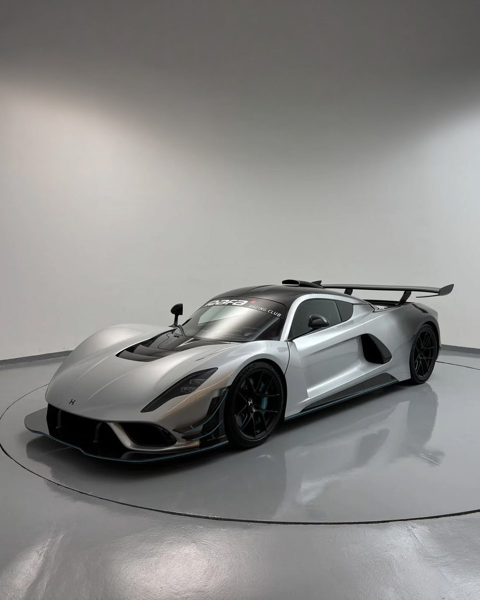 duPontREGISTRY's tweet photo. 2023 Hennessey Venom F5 | Asking Price: $3,800,000

This example is one of only 24 examples produced worldwide, showing just 508 original miles and finished in a breathtaking Liquid Silver to Exposed Gloss Carbon Fiber "Carbon Fade" specification. The transition from metallic silver into exposed carbon fiber creates a finish as dramatic as the performance beneath it.

Inside, black leather, exposed carbon fiber, and blue accents continue the purposeful design, surrounding the driver in a cockpit built for one thing: extracting every bit of performance from Hennessey's twin-turbocharged Fury V8.

With extreme rarity, astonishing performance, and a specification that commands attention from every angle, the Venom F5 stands among the most exclusive American hypercars ever created.

Now available. Learn more: https://t.co/tm8A9Usijb