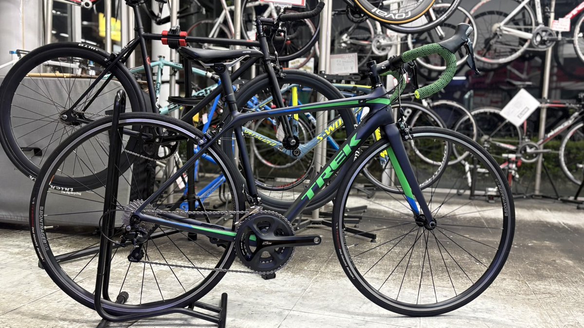 cycly_simada's tweet photo. 商品紹介

トレック  EMONDA  SL  5  2018年モデル

軽量と剛性に優れたフルカーボンロードバイク‼︎

島田橋店にて販売中でございます🙇‍♂️

https://t.co/r3Tap5wxVr https://t.co/q47FixBpsw