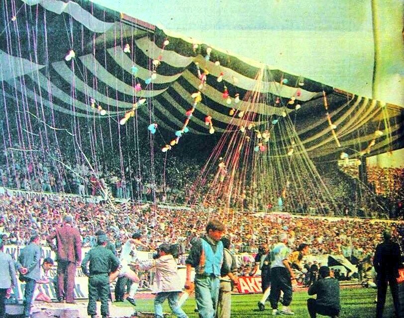 qwertyu1903's tweet photo. Bilet fiyatlarındaki saçma sapan zam...Bu zam değil resmen buraya gelmeyinin dolaylı ifadesi. https://t.co/1jqAjSwEo0