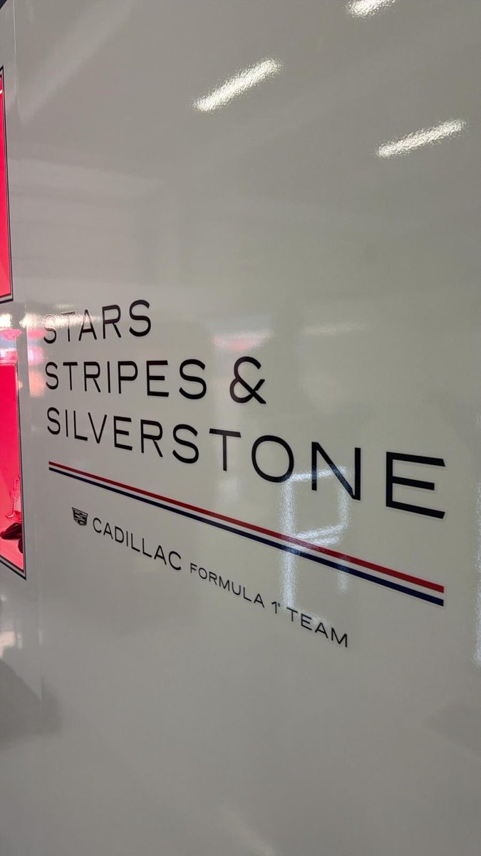 SChecoPerez's tweet photo. 🇺🇸 Stars, stripes, and Silverstone. Racing in red, white and blue this weekend. #4thOfJuly #NeverGiveUp #BritishGP https://t.co/GsX5vtbMWE