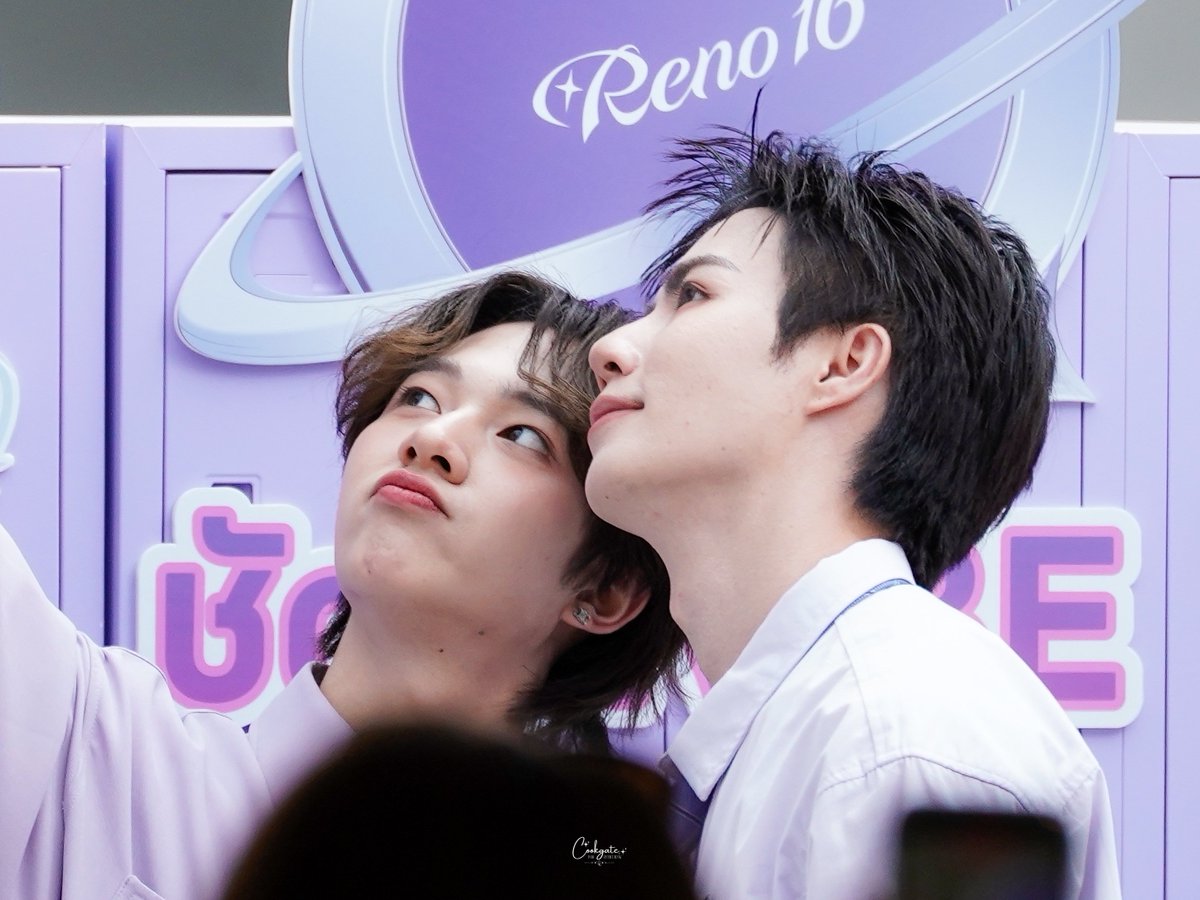 cookgate's tweet photo. ♡ 03.07.69 ♡

มันม่วงคู่น่ารักง่ะ 💜
@zee_pruk @CwrNew 

ZEENUNEW UNBOX OPPO
#Reno16SeriesTHxZeeNuNew
#ZeePruk #NuNew https://t.co/EBSfKChe5a