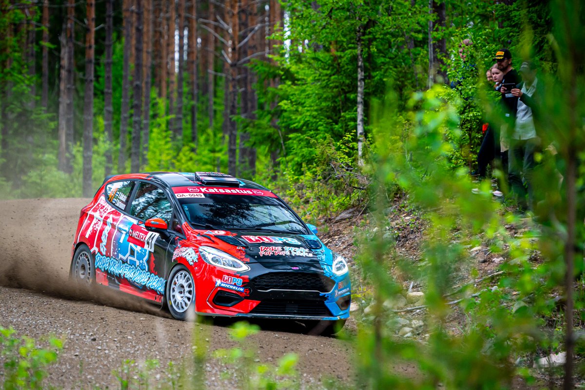 RalliSM's tweet photo. Vili Hakala jatkaa kilpailukauttaan HYAcenter Rallissa, joka toimii tärkeänä valmistautumisena SM-sarjan seuraavaan osakilpailuun. Lempäälässä ajettava kilpailu tarjoaa nuorelle kuljettajalle arvokkaita kilpailukilometrejä SM-tauon aikana.

Lue lisää: https://t.co/U2jGPzs50Y https://t.co/3G5IVARen9
