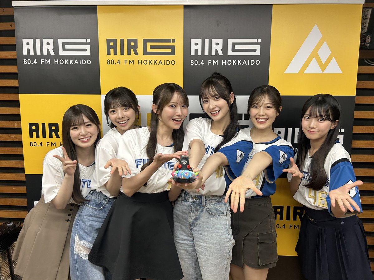 namarasonymusic's tweet photo. ／
#ちゃんぐま通信 🧸🐟
💜 #乃木坂46 #乃木坂野球部 💜
＼

札幌キャンペーン終了🌼

明日は‼️
#真夏の全国ツアー2026 札幌公演🌻
楽しみだべあ🧸

7/22(水)発売「是非に及ばず」
ぜひチェックです🙌🏻
https://t.co/Fz11FX6lzw

#乃木坂46_是非に及ばず
#STV #どさんこワイド179 
#air_g #イマリアル https://t.co/02b1amRHKr