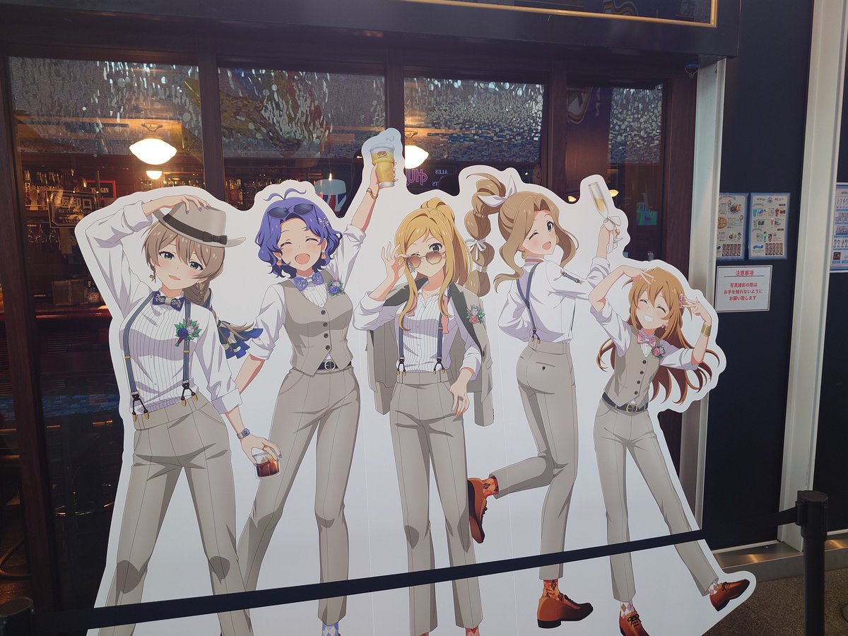 plou0001's tweet photo. hubでこのみ姉さんと同じポーズされている方がいるなぁと邪魔にならんようそっぽ向いて撮影者さんの後ろを通ったんだが本人だったかしれねぇ

邪魔に思われなかったらいいんだが https://t.co/yyZHrhmFma
