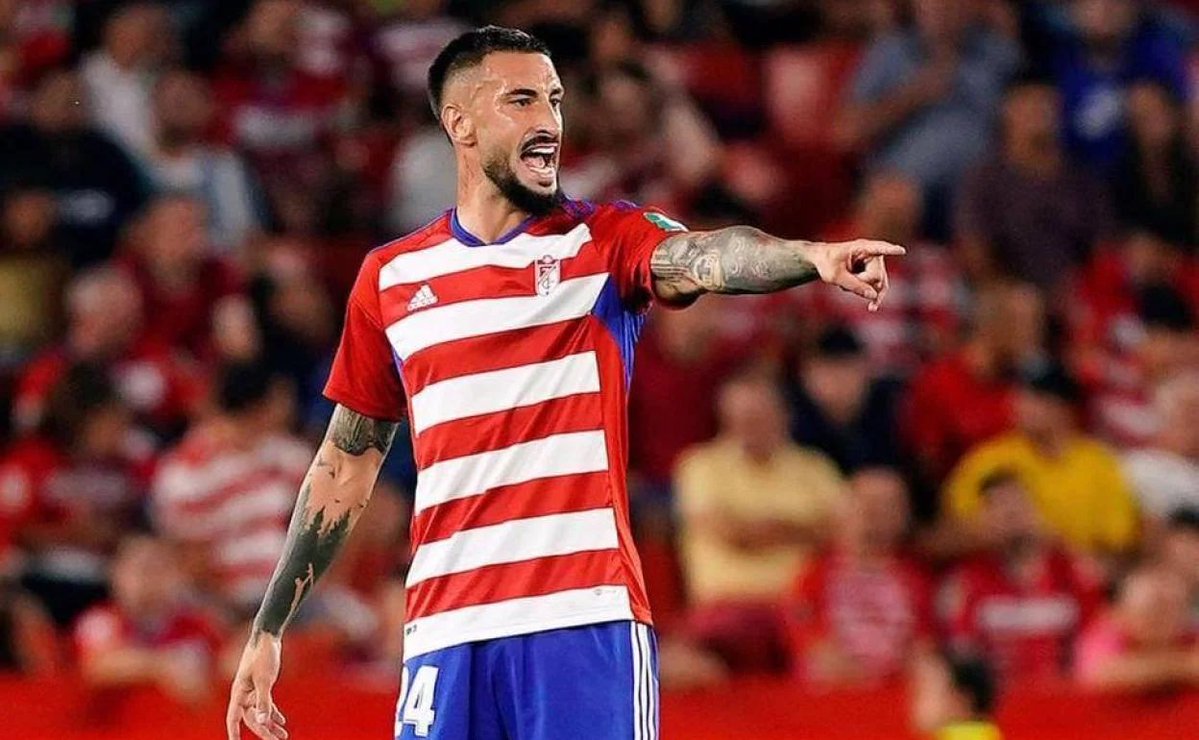 gervasio_costa8's tweet photo. 🚨| El zaguero Erick Cabaco jugará en Nacional, se buscará rescindir el contrato de Rogel. 

📑| Firma contrato por 2 años con opción a otro. 

✅| Gran alta para el tricolor, proveniente de Europa y vuelve al club pero con más expreciencia. Éxitos Erick! https://t.co/RCfvqH5zRK