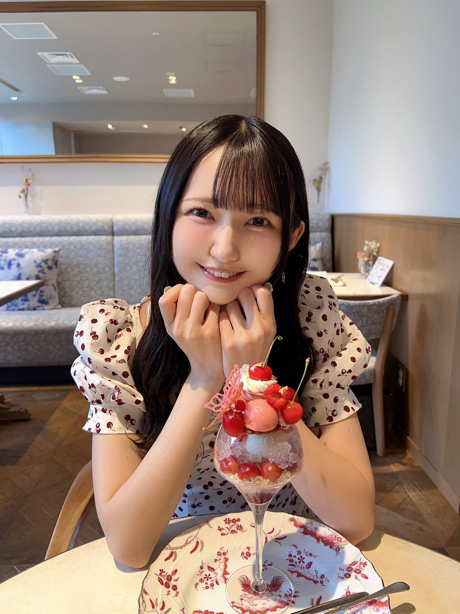 hsgwak68's tweet photo. 会いたいー？🍒♡ https://t.co/GLoS7v0vv9