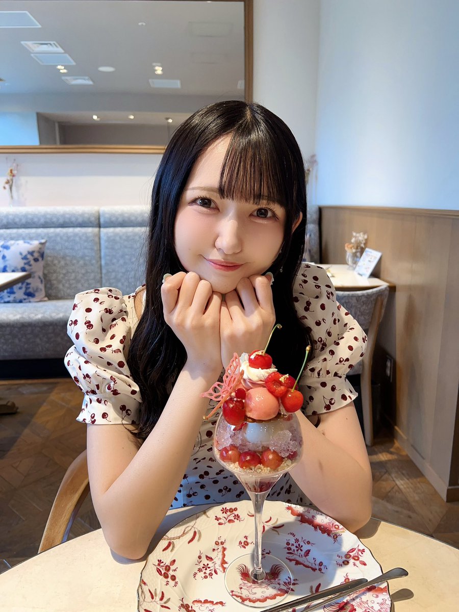 hsgwak68's tweet photo. 会いたいー？🍒♡ https://t.co/GLoS7v0vv9