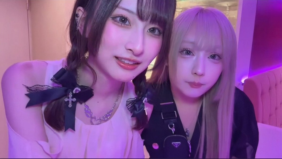 usiusiusi880's tweet photo. #しらいっ  #ニコ生
(@ewbcwj_lv)

スナックあや〇…
久しぶり配信、お店から🥂 ͛ https://t.co/1cfY97bn7M