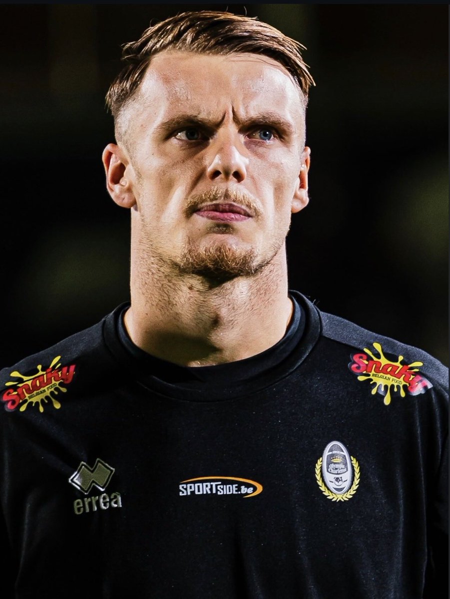 InstantLigue3's tweet photo. ✍️ MATHIEU CACHBACH SIGNE À VILLEFRANCHE !

Le joueur quitte l’Olympic Charleroi pour rejoindre le FC Villefranche-Beaujolais. Il s’engage pour deux saisons en Ligue 3 🇫🇷

🗞️ @sachatavolieri | #Ligue3 #FCVB