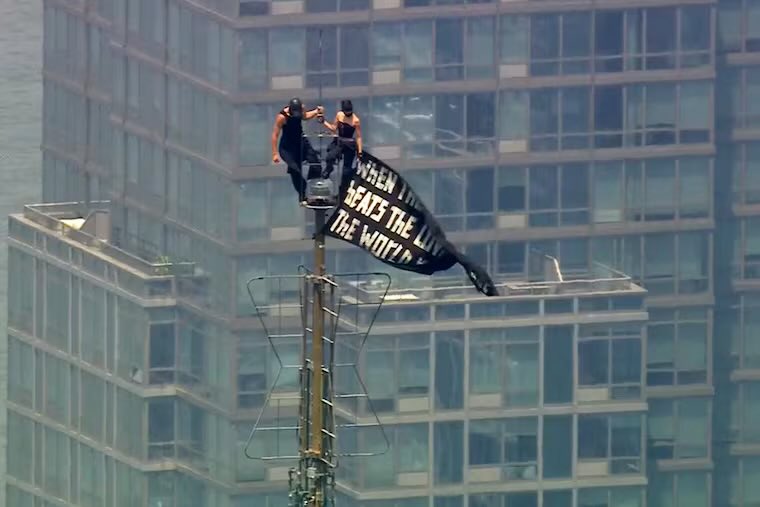 yakov_ae's tweet photo. @durov , this duo has your vibe all over it.
Black outfits.
Anti-system energy.
Waiting for your reaction 👀 https://t.co/505EvmH1ze