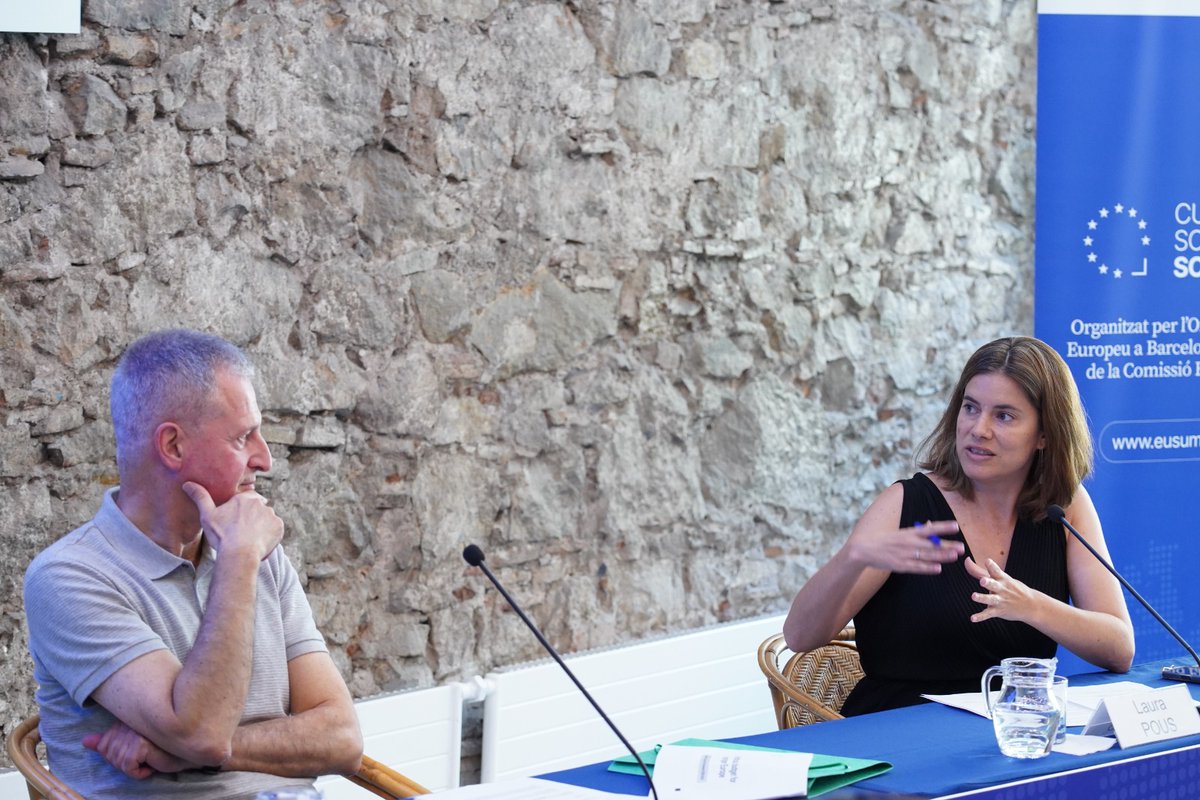 ComissioEuropea's tweet photo. El darrer dia del VI Curs d'Estiu sobre la UE al @CidobBarcelona s'ha centrat en el Marc Financer Pluriennal, amb la participació de Michael Erhart d'@EU_Budget.

El nou pressupost 🇪🇺 busca un equilibri entre ajuts tradicionals (Cohesió i PAC) i les noves prioritats globals. https://t.co/bbgDdDdl8t