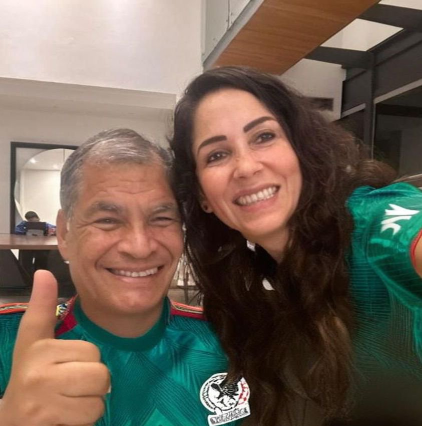 RegleroHector's tweet photo. @EcuadorPlay El odiador  y la falsa 👇🏼 https://t.co/NSwYNdmWb7