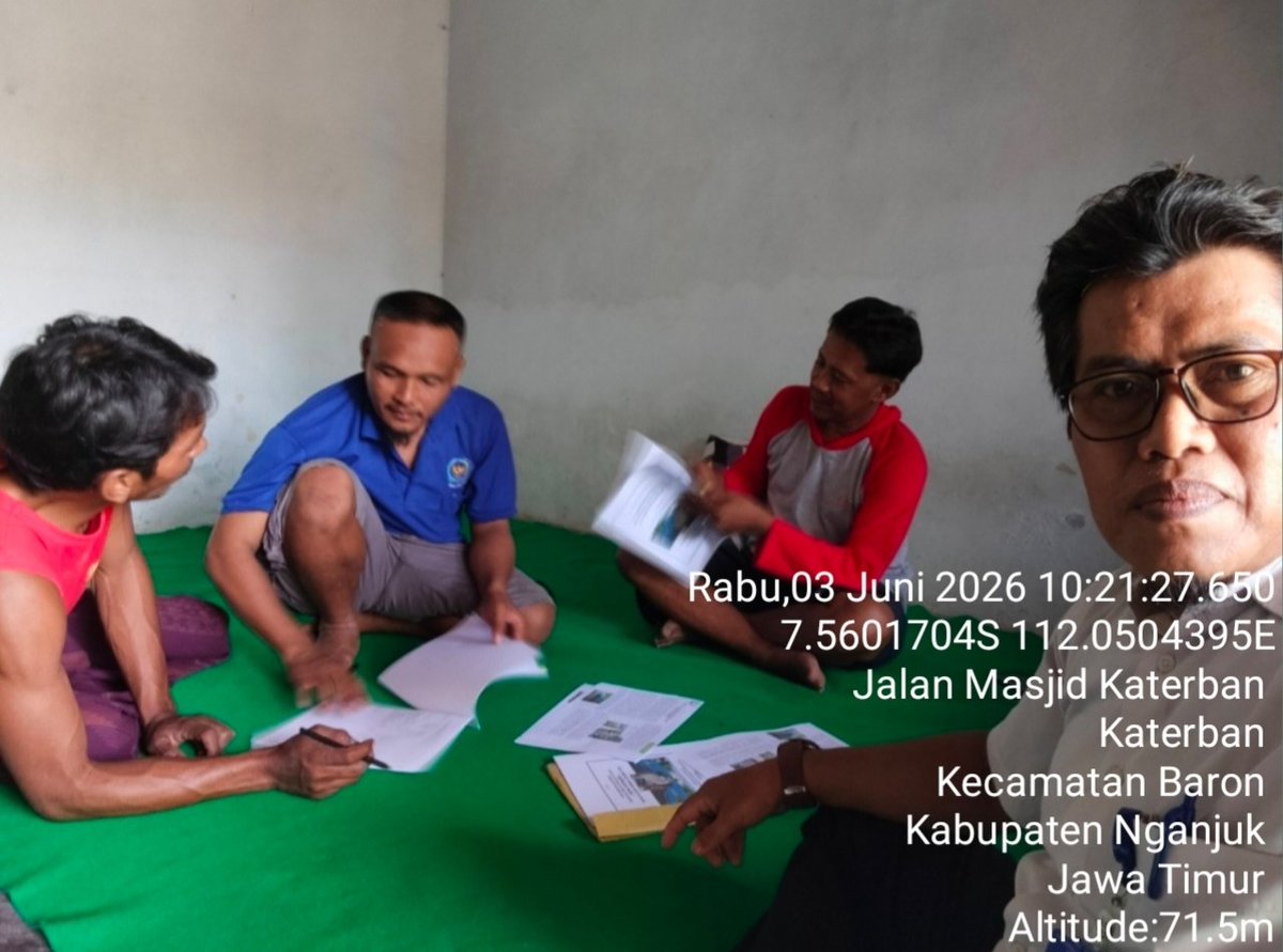 SusantoBambs's tweet photo. Rabu, 03 Juni 2026. Bambang Dwi S Luhkan Nganjuk kegiatan penyampaian materi informasi dan praktek penerapan Cara Budidaya Ikan yang Baik di Pokdakan Berkah Ikan Ds Katerban Kec Baron https://t.co/5igfKossAW