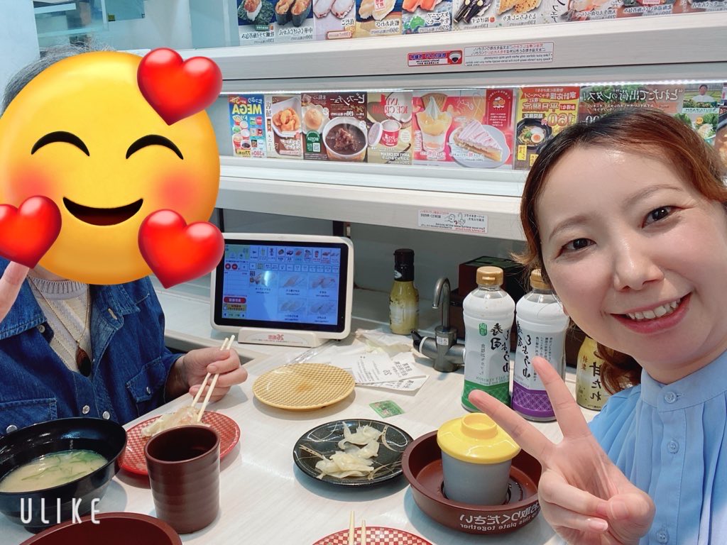 ishikawasumie's tweet photo. 食べたもので振り返る今週…
おやつに食べたクラブハウスサンドイッチ、ガパオっぽい夕飯、すごいうまい牛、回転寿司🍣

食べすぎたな……
でもどれも友人たちと楽しく食べたからよし❤️たくさん喋って笑って、実質カロリーゼロ❤️ https://t.co/MKxtlsQZbL