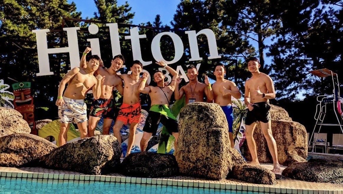 SHOWICHIN's tweet photo. プールパーティ⛱️こういうの初めてっていう人にオススメです！

自分はここでめちゃくちゃ友達増えました！少しでも気になる人は今年の夏勇気出して参加してみよう！

DMもらえたら、お得に案内できるので気になる人は連絡ください😚

一緒に行く人いないって人もとりあえずきになったら連絡ください📩 https://t.co/r5F6WRUyef