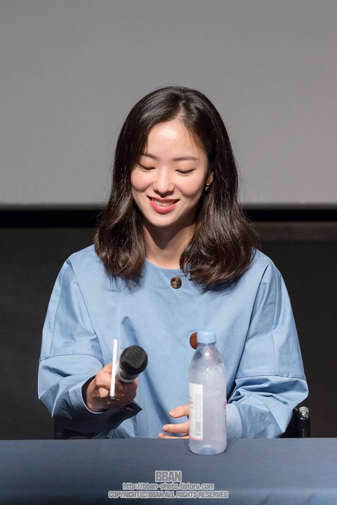 niqlovvy's tweet photo. 전여빈 광대 … ㅈㅉ좋은느낌을주심 https://t.co/WiJCGhjA6g