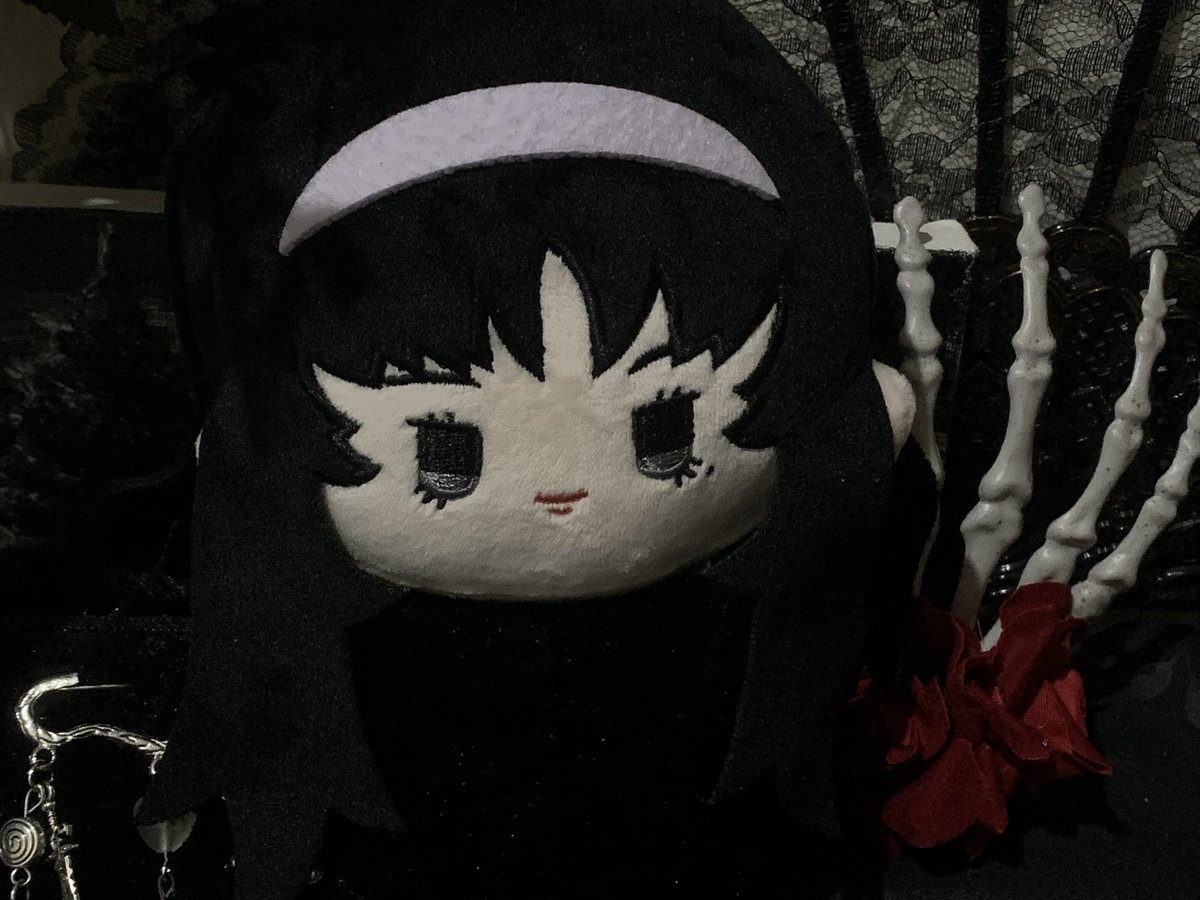 Lilith tweet media