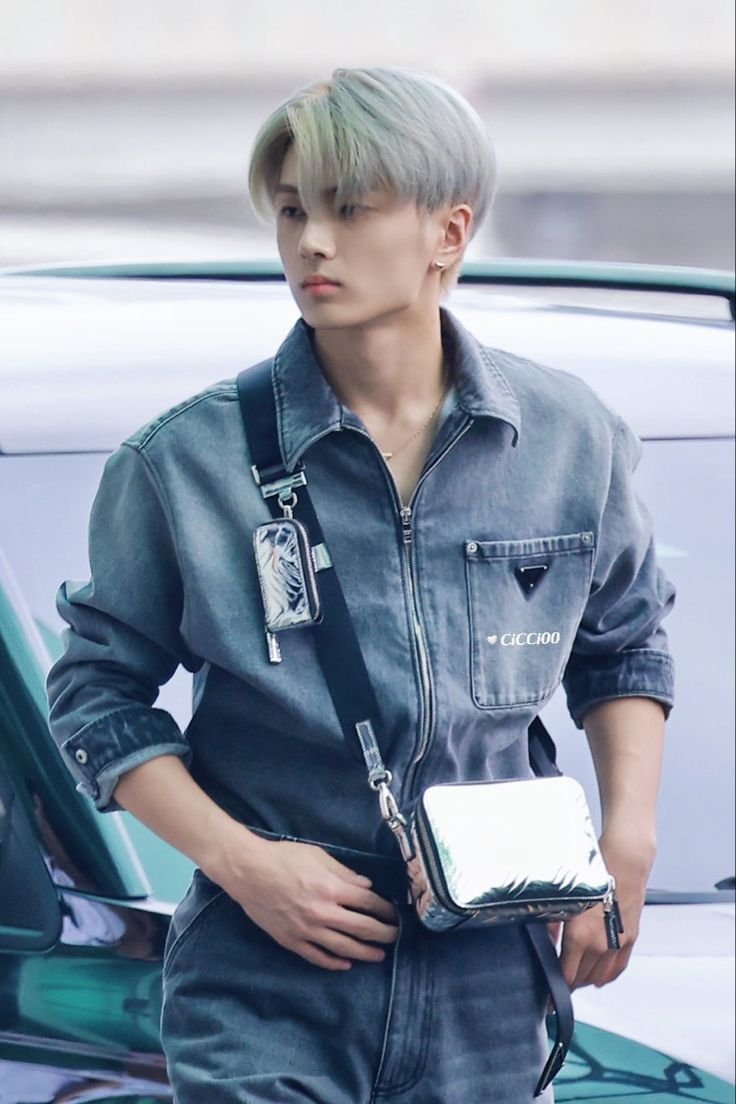 simlylily's tweet photo. — TAGS GAME ˚₊‧꒰ 𖦹🩵

Jay blue outfit edition ! 
Which one would you choose? 

This      or      that 

Drop your answer + tags ⤵

SEVEN CHORDS ONE SYMPHONY
#JAY_Our_Rockstar
#RespectJaysPrivacy https://t.co/JNO5sso4J1