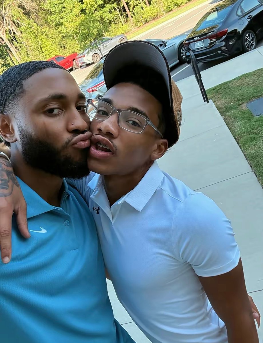Blkgaylord's tweet photo. https://t.co/Hfn84IKco1