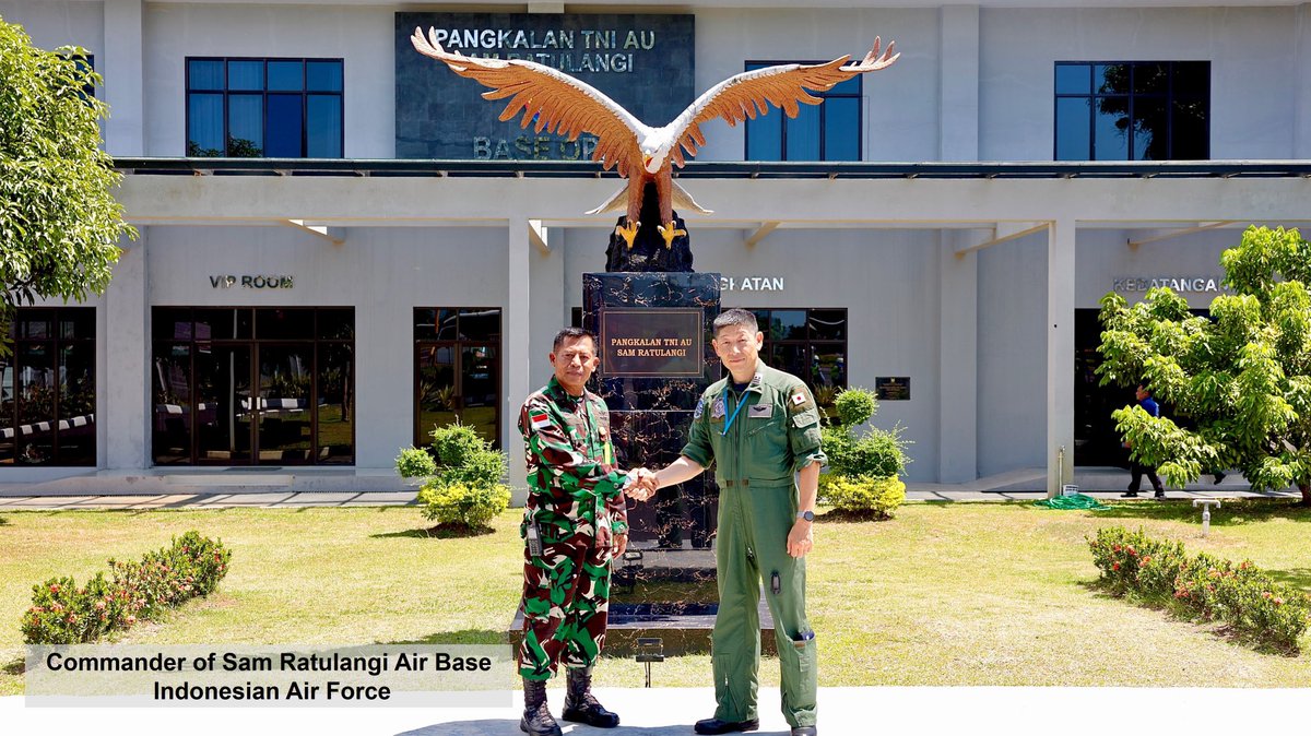 JASDF_PAO_ENG's tweet photo. On July 3, #JASDF E-2D made its first visit in Indonesia. En route to Australia for #SC26, 603 SQ had a SMEE with Indonesian Air Force (TNI AU). 🇯🇵🇮🇩 #JASDF promotes mutual understanding with TNI AU and remain committed to realizing #FOIP . https://t.co/FUiMIch3oN