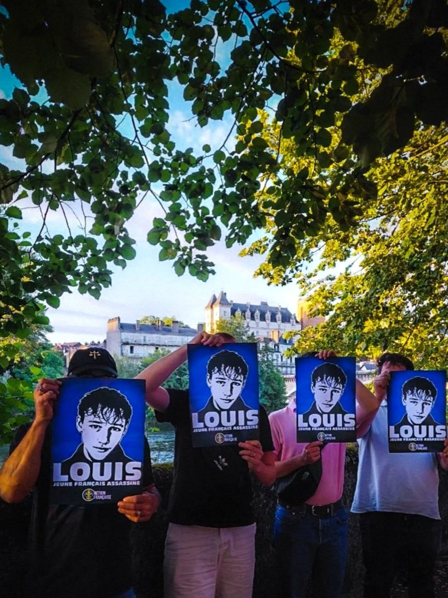 AF__Pau's tweet photo. 🇫🇷 JUSTICE POUR LOUIS!

🕊 Nous avons rendu hommage à Louis, jeune Français de 17 ans lynché à mort par des racailles.

➡️ Quand l'État abandonne les Français, laissant ces drames se produire depuis des années sans réagir, il est plus que fondé de remettre sa légitimité en cause! https://t.co/LzeKs5bcGN