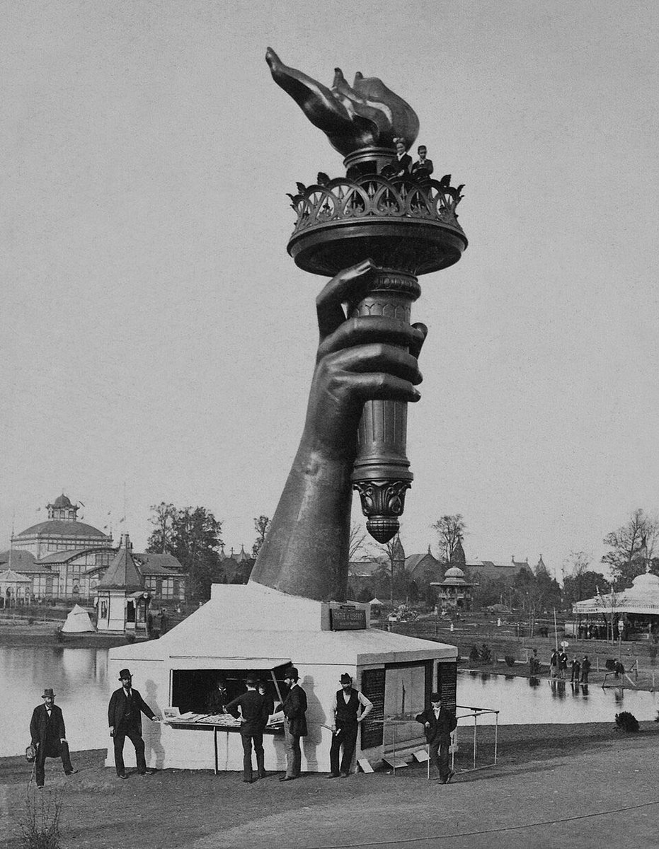 TomTrig31's tweet photo. @EdKrassen We built everything there, aside from the statue.
1876 in Philadelphia, Centennial Exposition. https://t.co/7pNddg6eFa