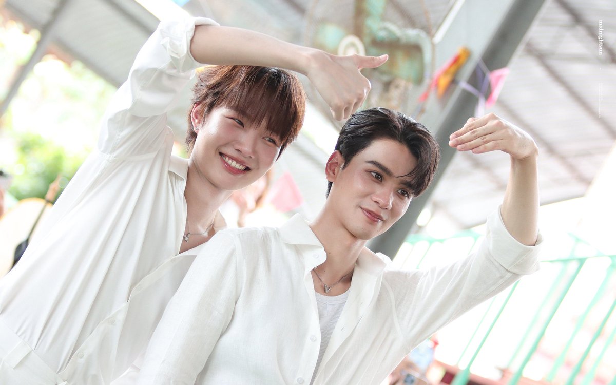 hmibsui's tweet photo. ป้ามีโอกาสจะได้เห็นอะไรเริ่สๆแบบนี้อีกมั้ย ทรงผมที่ป้ารักมากกกกก ((แต่ไม่รู้ยังทำงานกับน้องๆอยู่ไหมง่ะ)) ชอบมากจริงๆ ;-; https://t.co/c7OM9ic3Qc
