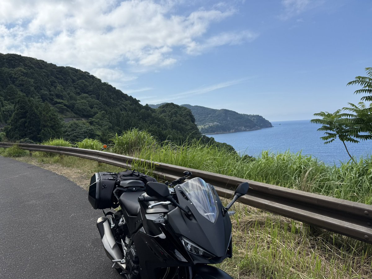 masamon69's tweet photo. 丹後半島ツーリング行ってました
走ってる時の景色と走りやすさがとにかく良かった
調べ物足りないところあったのでまたリベンジしたいな https://t.co/u7ykNskMXo