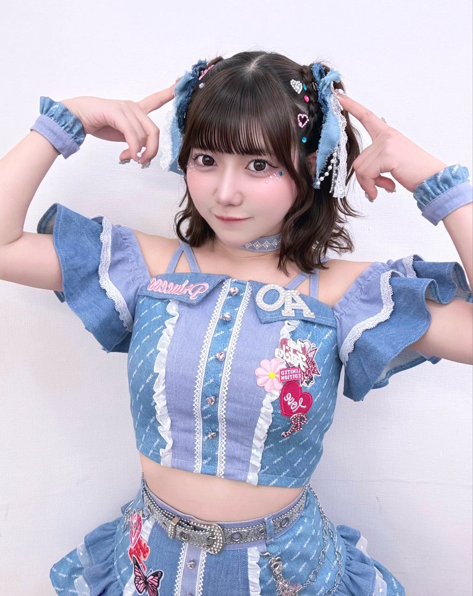 AOAO_kanata's tweet photo. 新衣装になりました🤍🪽⋆.*
君と過ごす夏の準備、もうばっちりだよ！ https://t.co/dR0h0tKccr