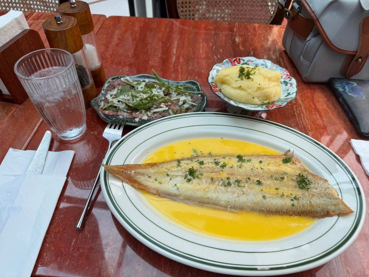 Angie598ya's tweet photo. Simple dinner https://t.co/WXXO98CRCP
