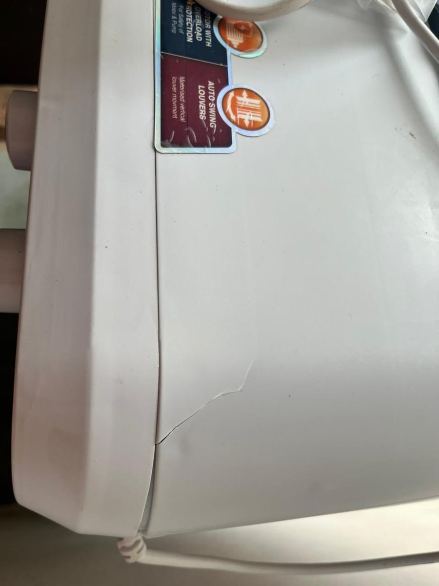 truthnliee's tweet photo. what a joke with flipkart sending damage cooler of 6200 inr and giving 961 inr , not return not replacement , wow what a service @Flipkart @flipkartsupport @FlipkartAds take back your product and your money i will buy from amazon OD337967345334003100 https://t.co/mW0eETrtrb