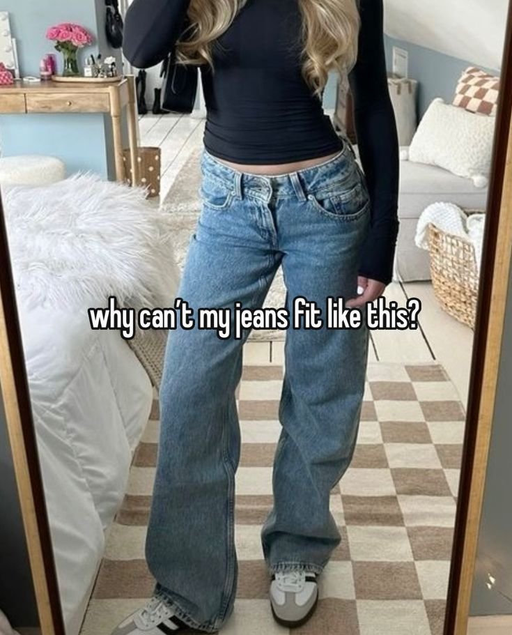 wwwdotello's tweet photo. What do i look like with jeans? 👖 https://t.co/NWWy3ce28x
