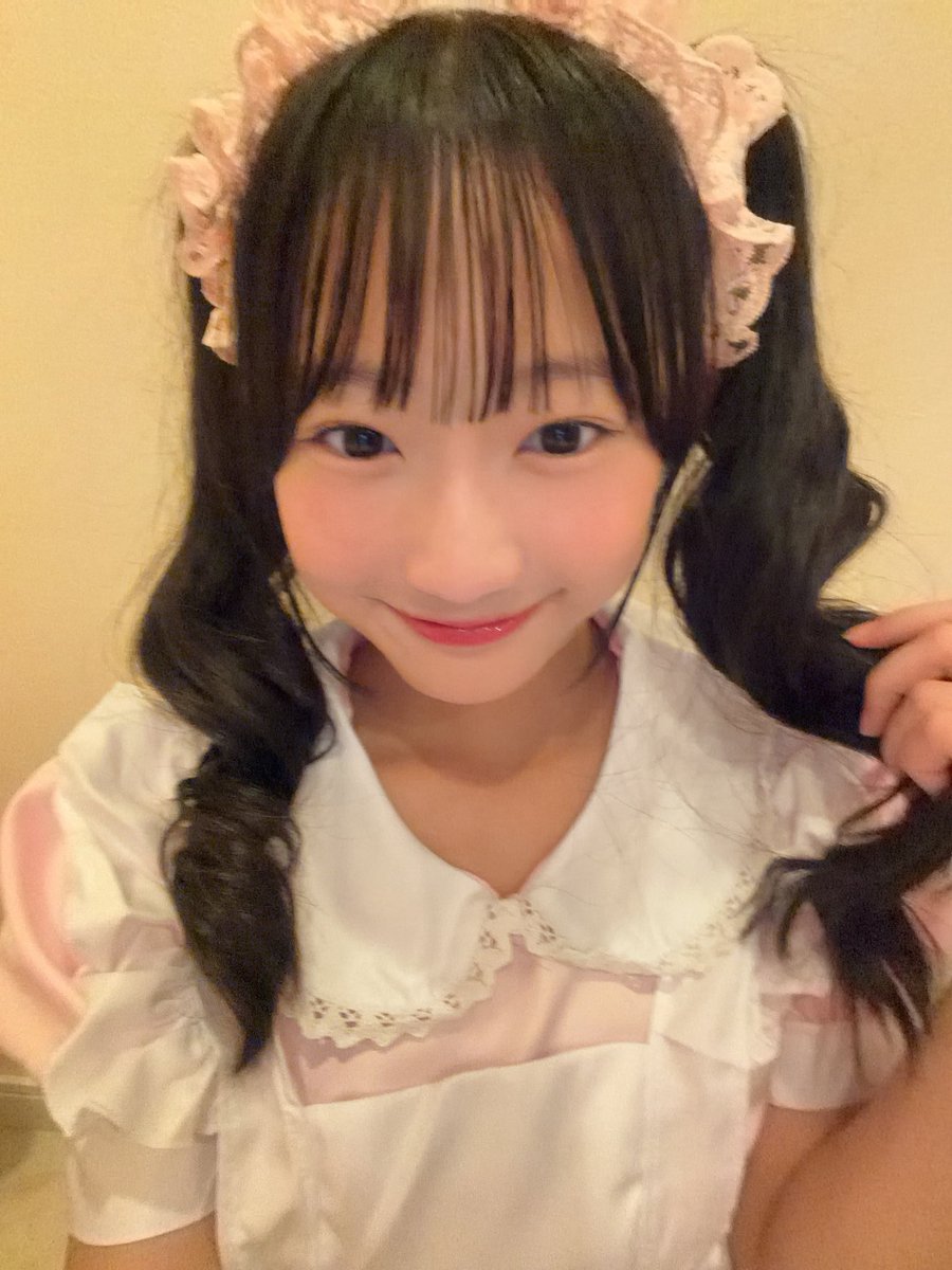Riria_hkt7's tweet photo. みなさんこんばんは~

今日はTIFお礼配信ありがとうございました🍀
とってもとっても楽しかったよ🤭💟
来てくださった方、応援してくださった方本当に本当にありがとうございました🥹🩷

ランキング読めずにすみませんでした🥹
たくさんのギフトありがとうございました🎶❤️
りりあより https://t.co/yZQqKa6ln7