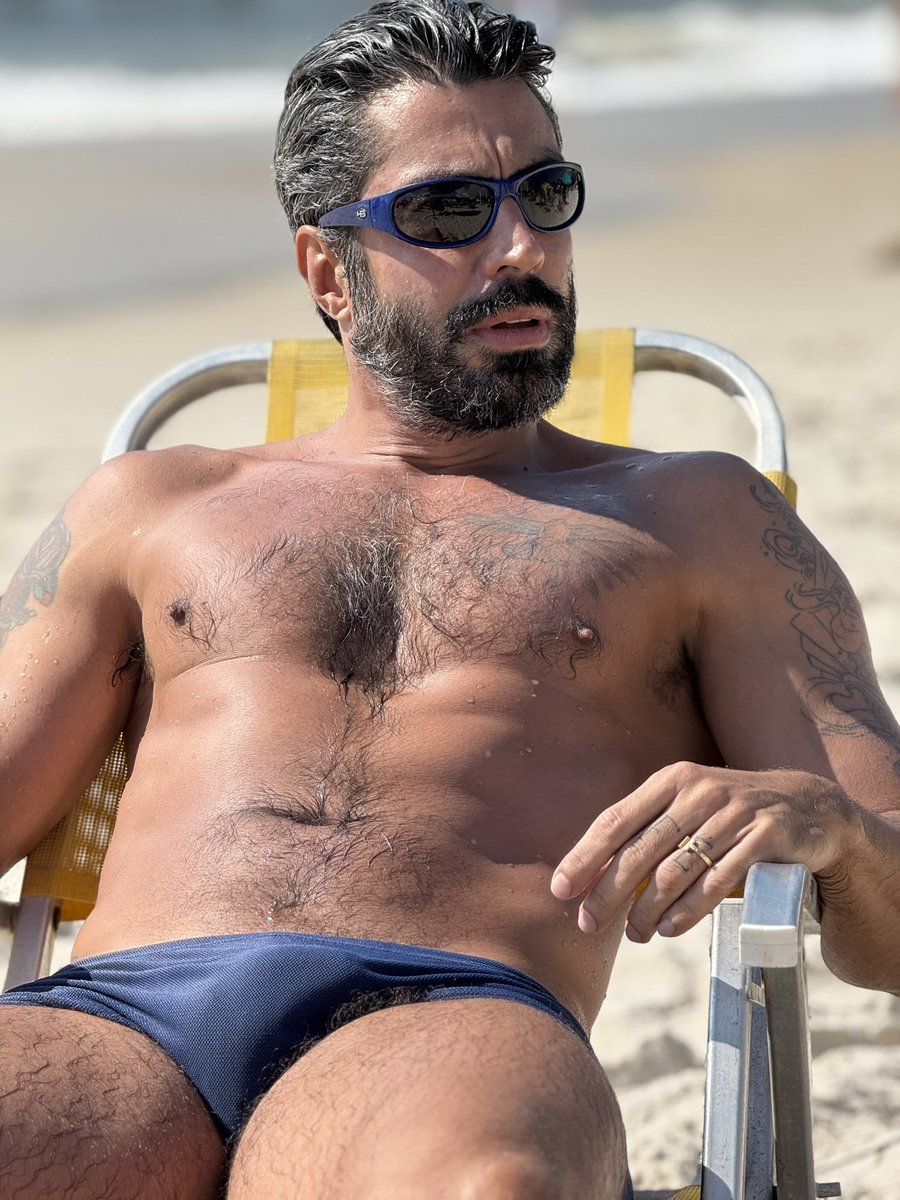 VandreSilveira's tweet photo. Azul é a cor mais quente https://t.co/qUTyyx7CoQ