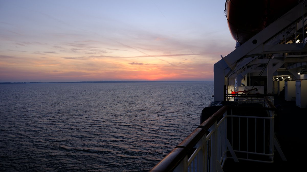 RomanP314's tweet photo. Ferry #ferry https://t.co/Z9Ge2Ms73l