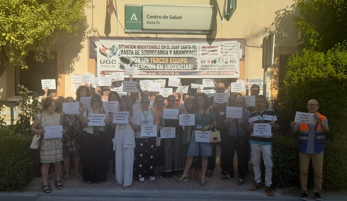 ccoogranada's tweet photo. CCOO apoya las concentraciones en #Atarfe y #SantaFe Fe que claman por unas urgencias dignas y y piden más personal y seguridad en los centros de salud

+INFO 🧐 https://t.co/F9xEalGALJ https://t.co/21nYFGgDEP