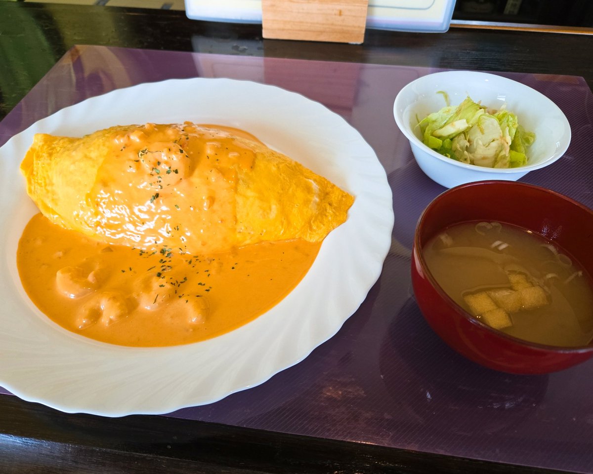220222Hiro's tweet photo. あとお昼はおむれったさんでエビマヨソースのオムライスを😋近くなのでやっぱり今回も行きたくなりました！ https://t.co/IJQehzuq7C