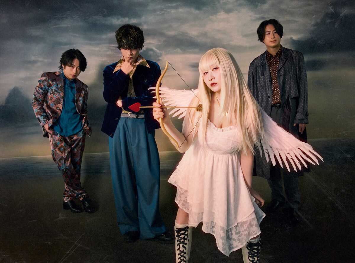 natalie_mu's tweet photo. アカシック、初期を彷彿とさせる新曲「赤船来航」配信リリース
https://t.co/i1pJsIBEDQ

#アカシック https://t.co/6l2Y0zF1Yn
