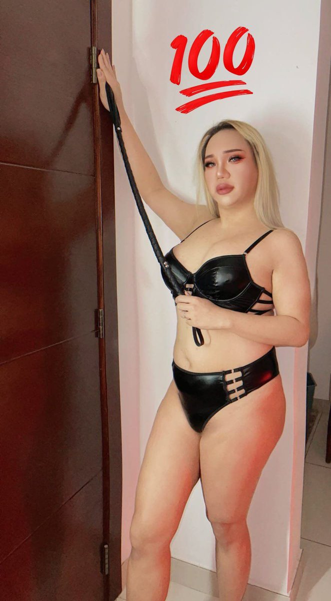 excprso's tweet photo. Mistress 

U want to be my dog??

#ladyboy_jeddah
#jeddah_ladyboy
#Mistress_jeddah https://t.co/vJoCB4445Q