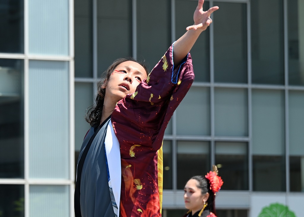 44982441shimu's tweet photo. 第29回ヤートセ秋田祭 なかいちステージ会場にて 
秋田市の玲瓏（れいろう） https://t.co/7FXTEPYaCl