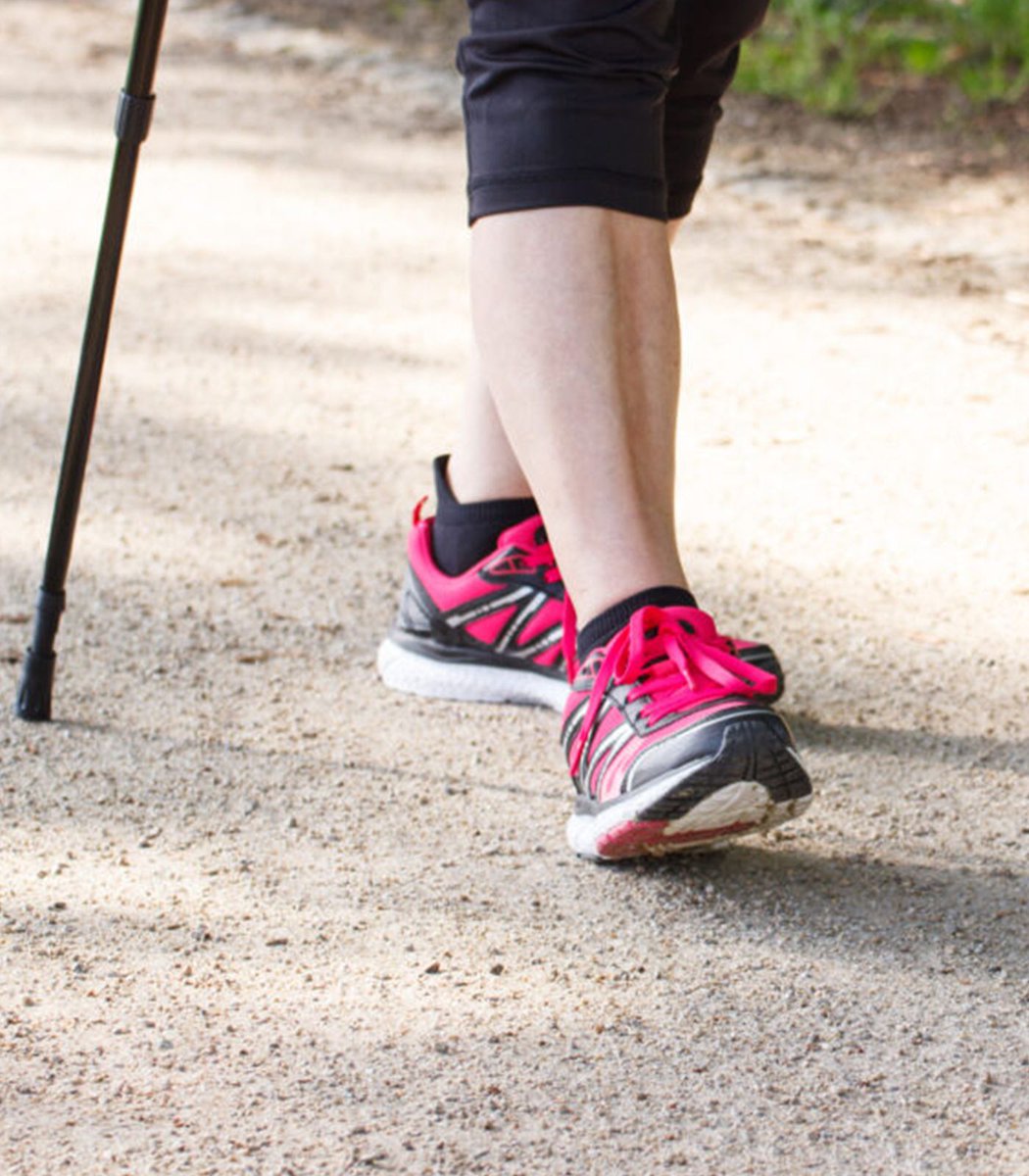 Dexerto's tweet photo. The UK Government will now reward people for walking

Under the new scheme, people who walk 30 minutes a day or a marathon a month will be rewarded with "incentives and discounts" https://t.co/xUzUmrXkHR