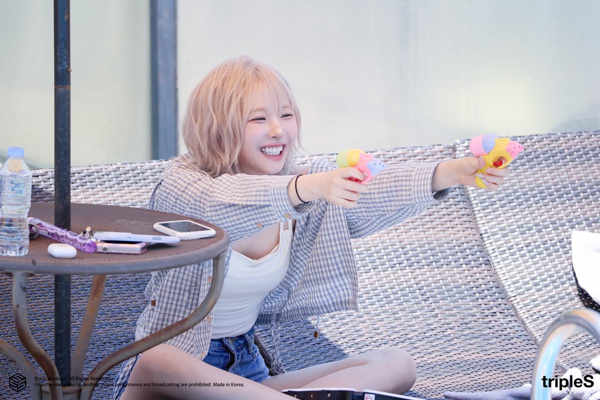 hayeonmagazine's tweet photo. 소년미 가득 여름여름 숏헤어 정하연 매력에 갇혀버림.. https://t.co/TTDDnhfTFC
