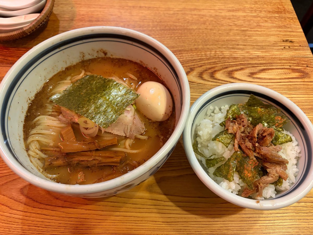 treasure_men's tweet photo. こうかいぼう@門前仲町
ちゃーしゅうごはんセット

毎日食べても大丈夫かは分からないけど毎日食べたくなるやーつ

安定のスープ完飲 https://t.co/zbrI5yhzBS