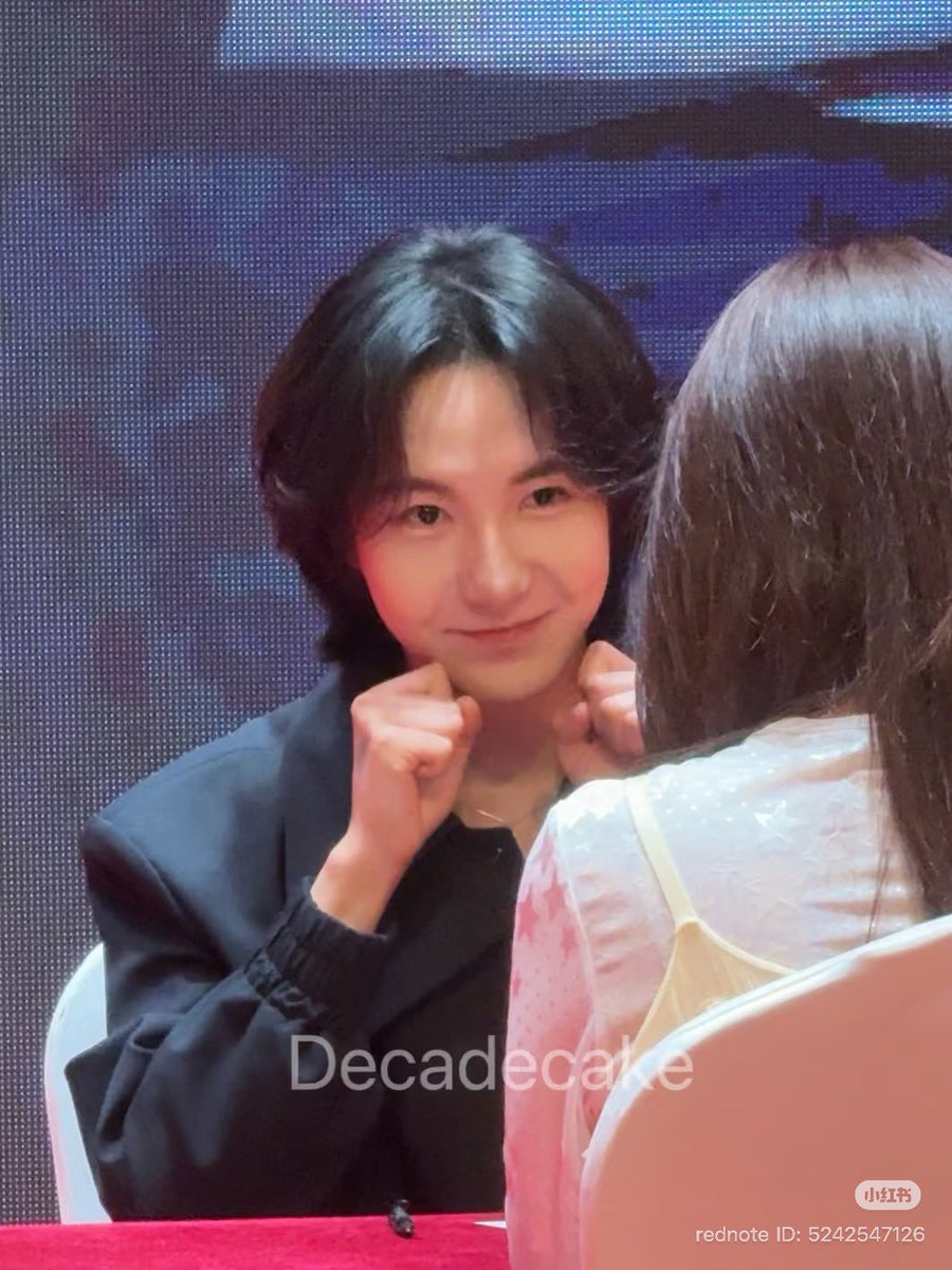 renjeonah's tweet photo. oh to get an aegyo up close from the cutest prettiest soloist 🥹😭 https://t.co/mAaa6xgPql