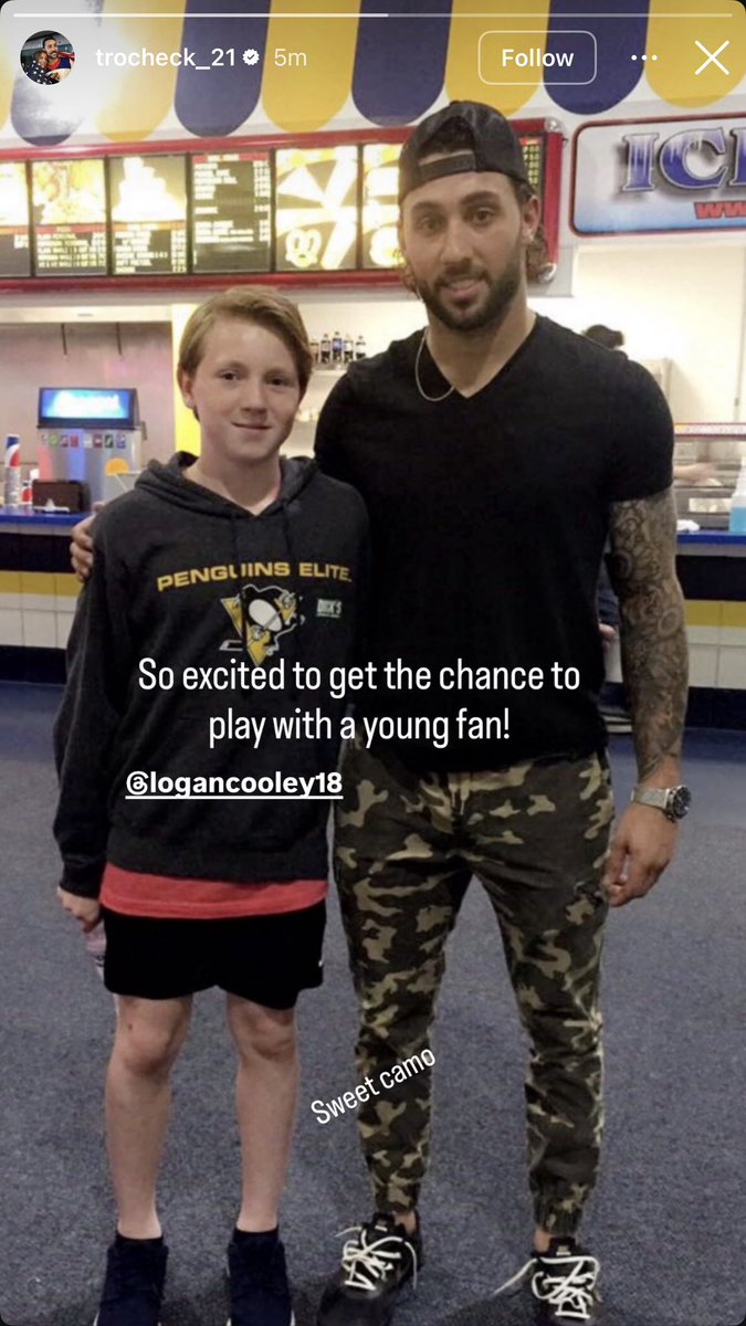 MammothDubs's tweet photo. I’m starting to like Trocheck more and more 😂 #TusksUp https://t.co/Qt89f8VevJ