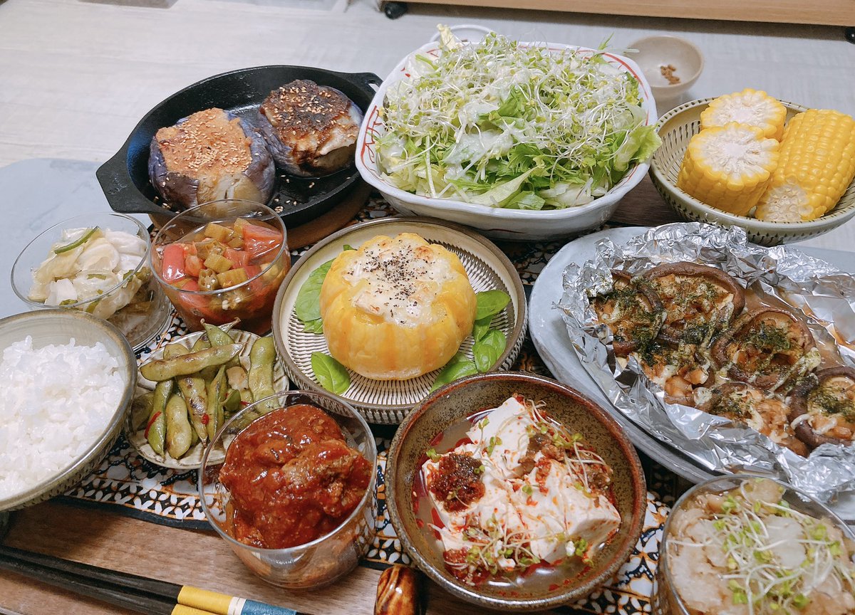 ERirin1028's tweet photo. 今夜の晩御飯🍚
近所に隔週で売りにきているお野菜が美味しくていまの楽しみ♡ https://t.co/ToHCIOY9Kg