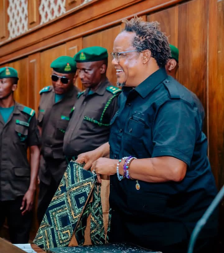 MachumuKadutu's tweet photo. "Kama walikuwa wanataka kunikondesha, watafute utaratibu mwingine"- Mhe Tundu Antiphas Lissu https://t.co/2RLmJXsjbD