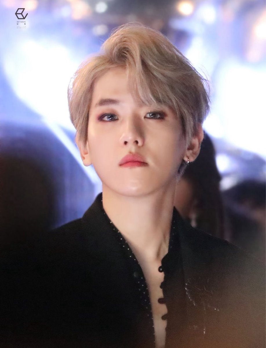 iuumin_ia56's tweet photo. 아씨..은발 변백현 너무 잘생겼어🤤
#백현 #BAEKHYUN https://t.co/1hxCYzcwCz