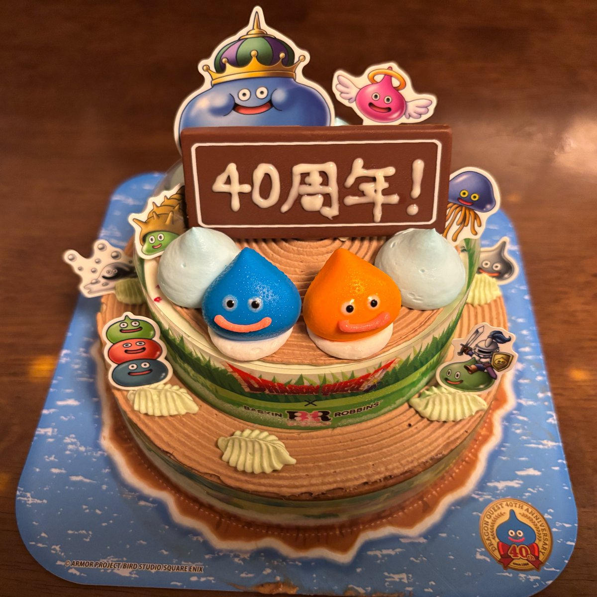prin876's tweet photo. そういえば、画像載せ忘れてた！
サーティワン ドラクエ40周年コラボ
アイスケーキとバトルサンデー✨
40thセットは完売で買えなかった😢

楽しゅうございました🥰
かいしんのいちげきも美味しかったです♪
何回も食べた！

45周年もぜひサーティワンコラボお願いします🙏 https://t.co/jcGIBbVeAz
