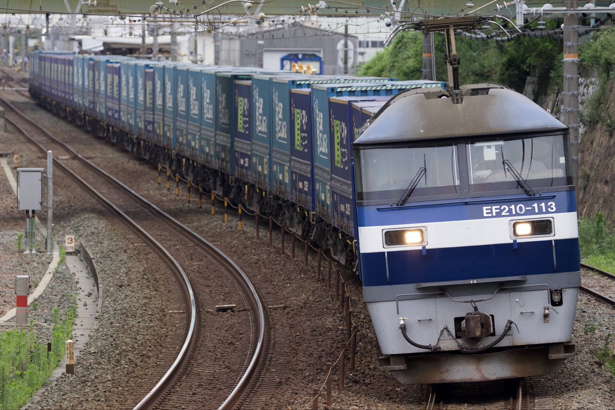 na_boshi's tweet photo. 7/3 
臨8066レ EF210-113[新]牽引
1070レ EF210-102[岡]牽引
5060レ EF210-310[吹]牽引
1050レ EF210-308[吹]牽引

本命の桃102は被られました🥲 https://t.co/YA93X98xir